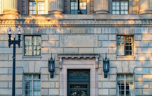 Edificio Herbert C. Hoover, sede del Departamento de Comercio de EE. UU.